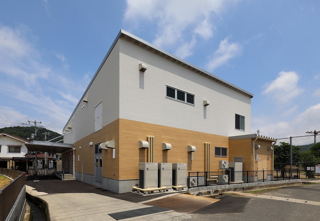 有限会社勉強堂本社工場